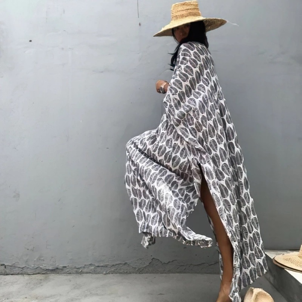 Grays Feather Foil Leaf Bohemian Gypsy Kaftan With Side Slit, Leaf Print - Picture 2 of 7